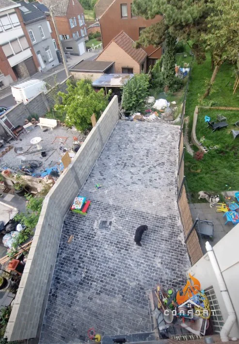 Terrasse pavée après la pose et les finitions